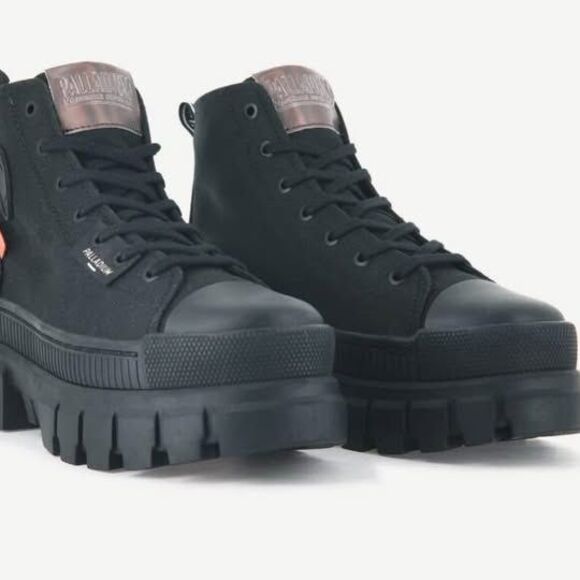 Palladium Revolt Hi TX Sneaker Boot - Picture 1 of 6